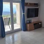 アパート Family And Pet Friendly Frankopan Croatia *