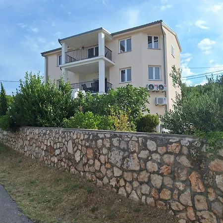 Family And Pet Friendly Frankopan Croatia