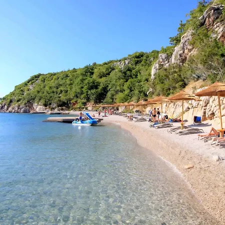 Apartment Family And Pet Friendly Frankopan Croatia Smrika