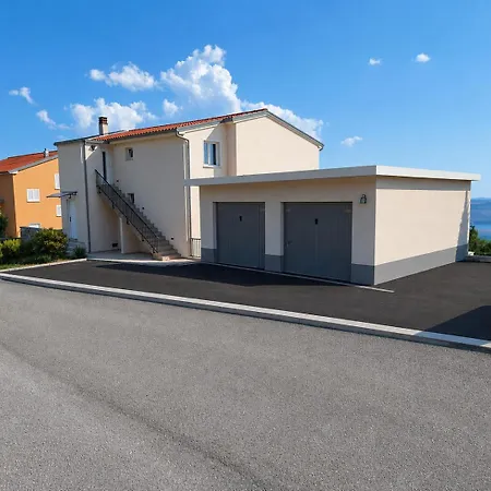 Family And Pet Friendly Frankopan Croatia