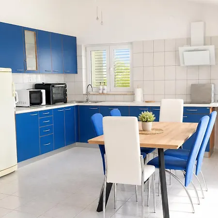 Family And Pet Friendly Frankopan Croatia *