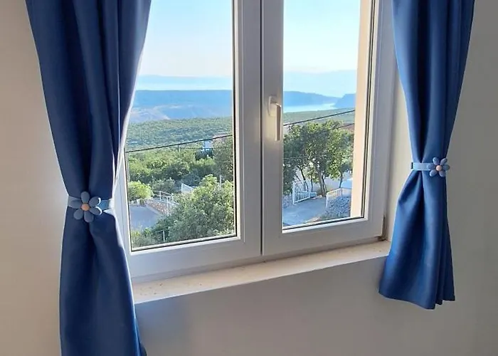 Family And Pet Friendly Frankopan Croatia Apartmán