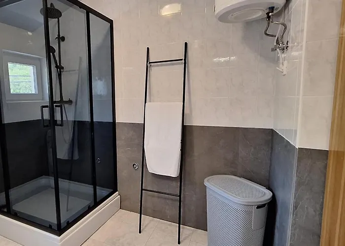Family And Pet Friendly Frankopan Croatia Apartmán