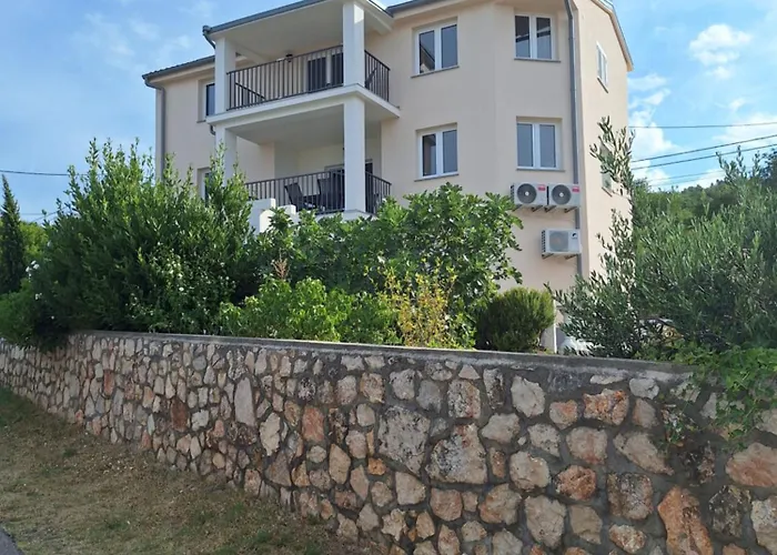 Family And Pet Friendly Frankopan Croatia