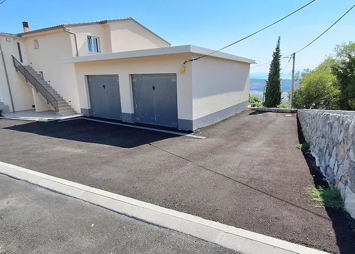 Family And Pet Friendly Frankopan Croatia Apartmán *